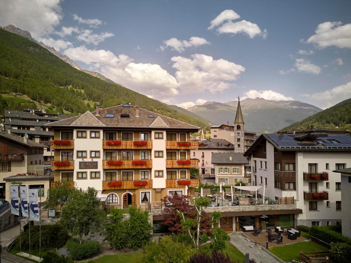 Hotel Rezia Bormio Luaran gambar